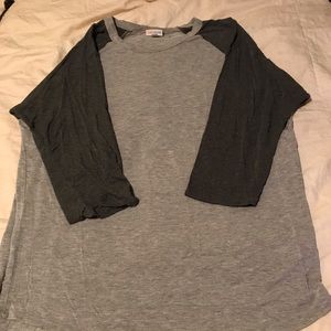 Lularoe 2XL Randy. Gray w/ dark gray sleeves. GUC.